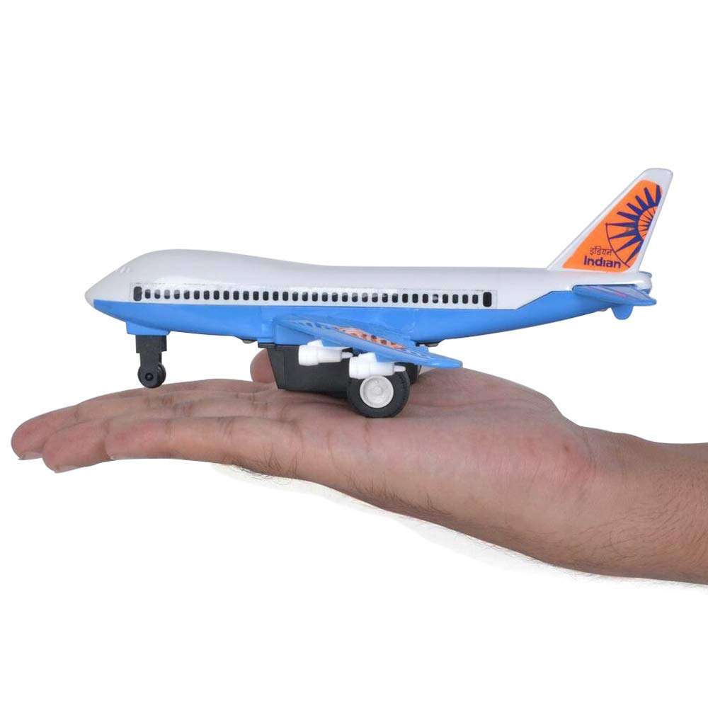 Centy-Jet-747-Airplane-Pull-Back-action_N0001-4.jpg