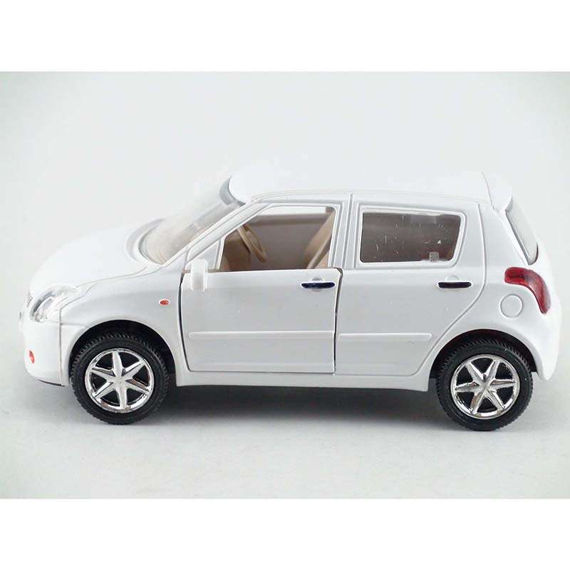 Centy-Miniature-Swift-Toy-Car-door-OPENABLE-White_003.jpg