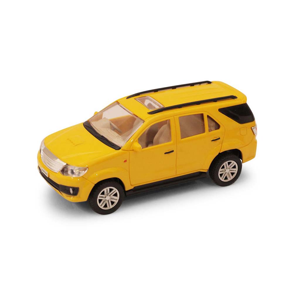 Centy_Pullback_Fortune_Car_-_Yellow_002.jpg