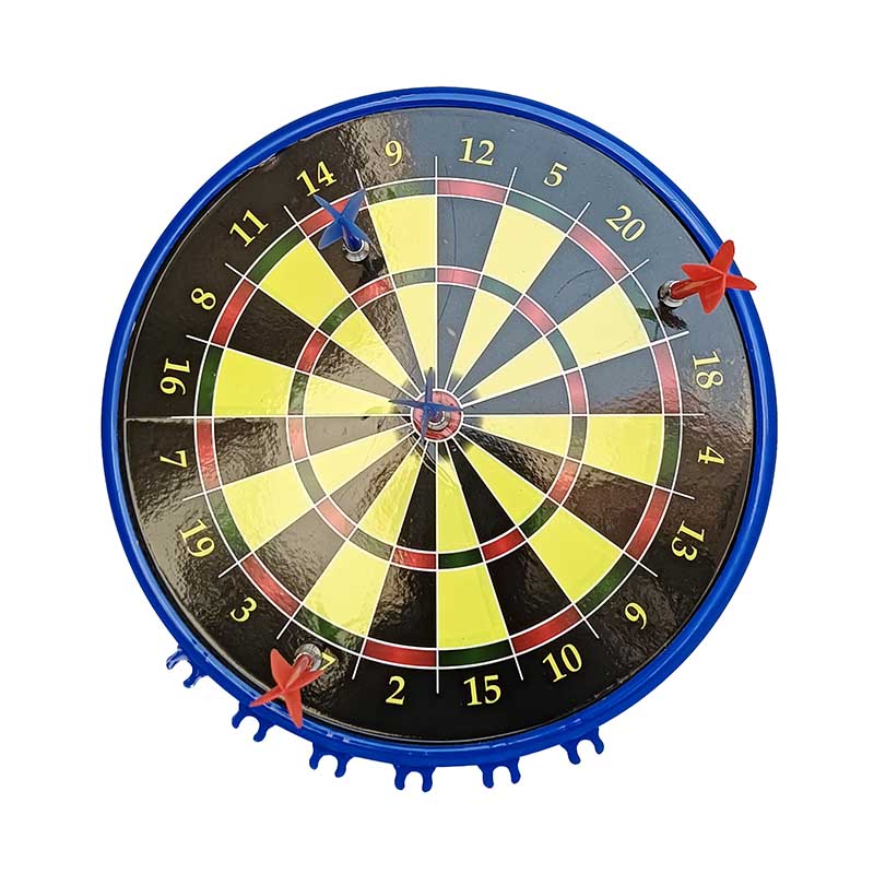 Magnetic-Dart-Board-4.jpg